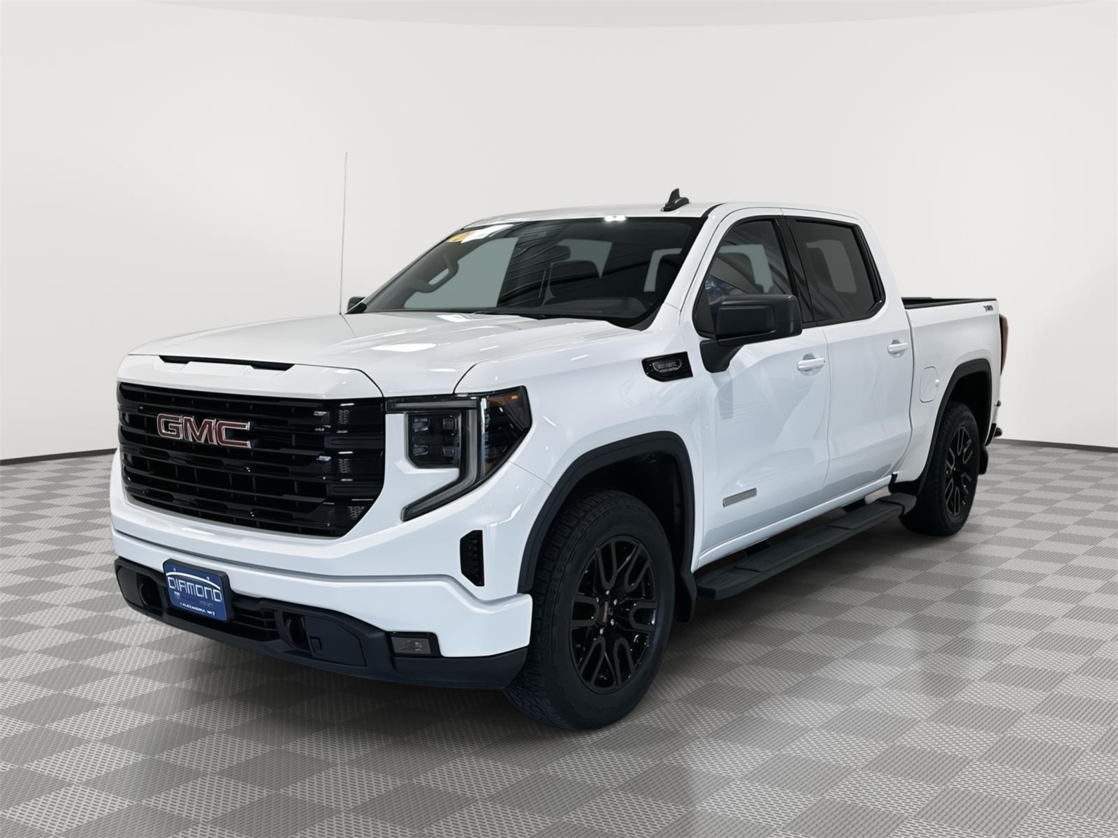 Summit White 2025 GMC Sierra 1500 Pickup Truck Four-Wheel Drive 8-Speed Automatic