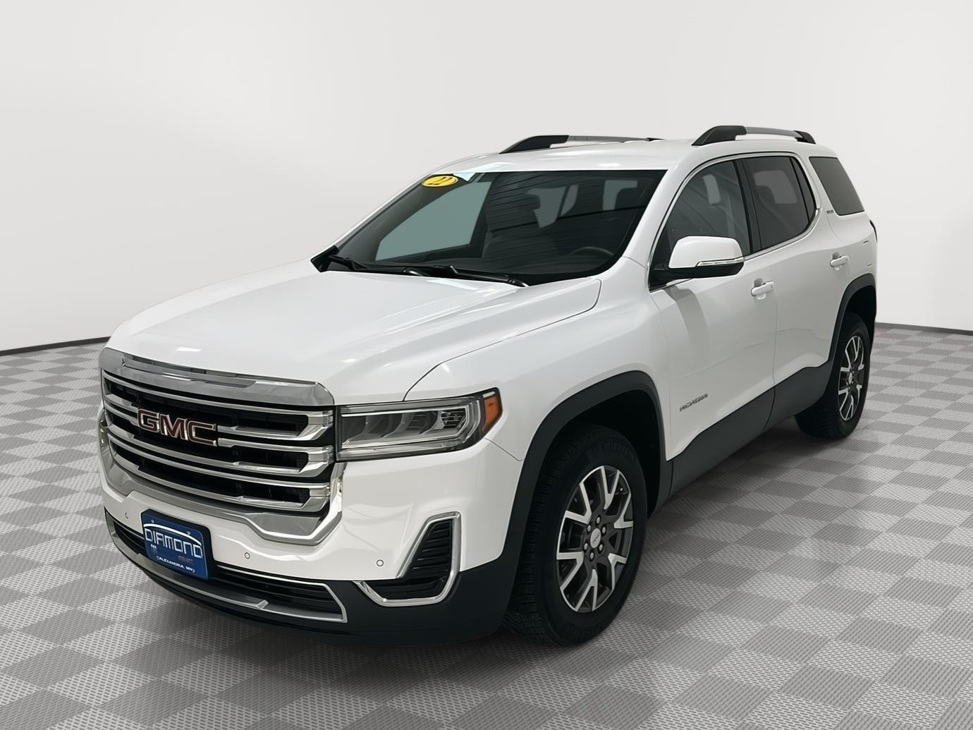 Summit White 2022 GMC Acadia SUV / Crossover Four-Wheel Drive 9-Speed Automatic