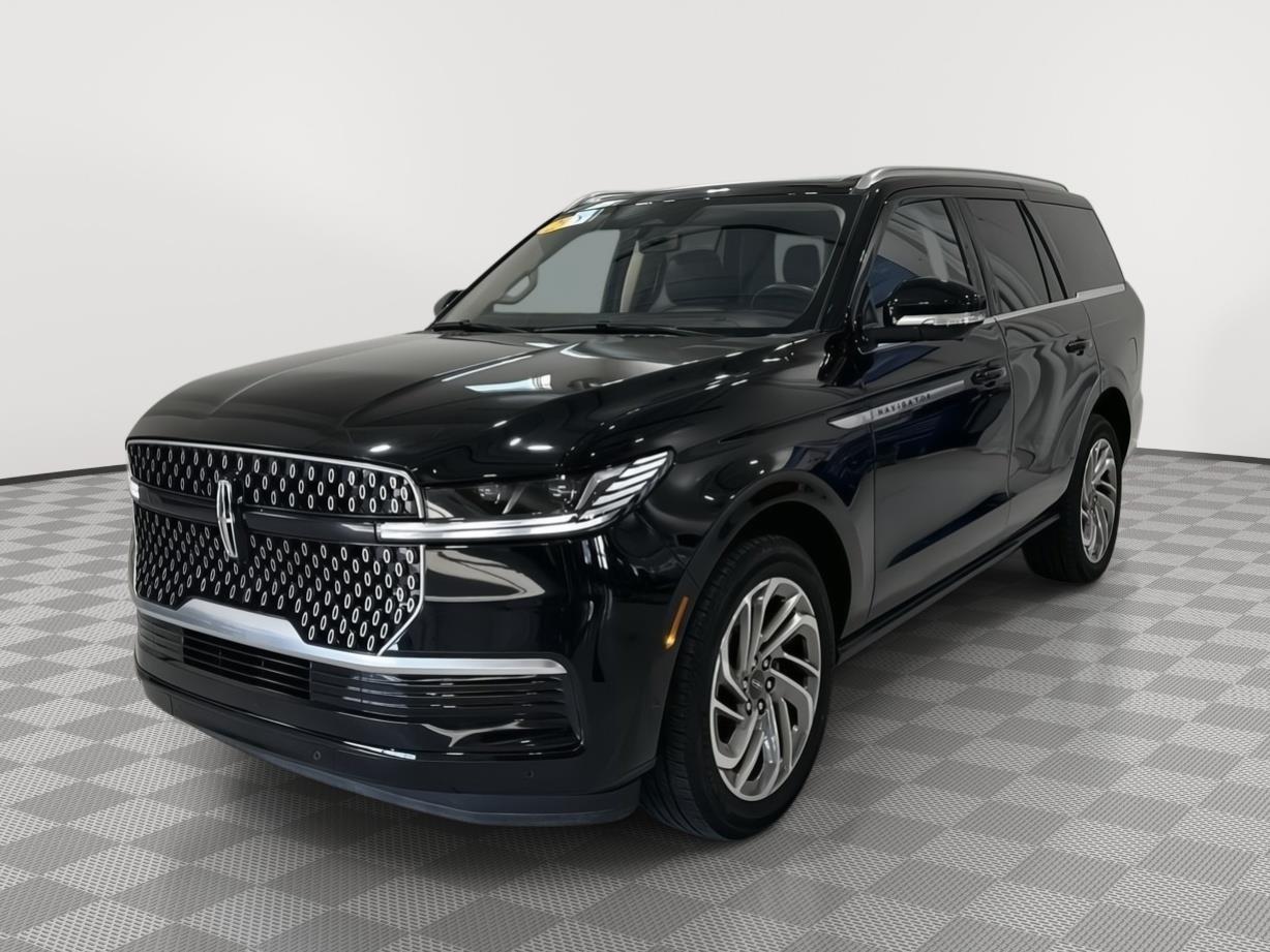 Infinite Black Metallic Clearcoat 2025 Lincoln Navigator SUV / Crossover Four-Wheel Drive Automatic