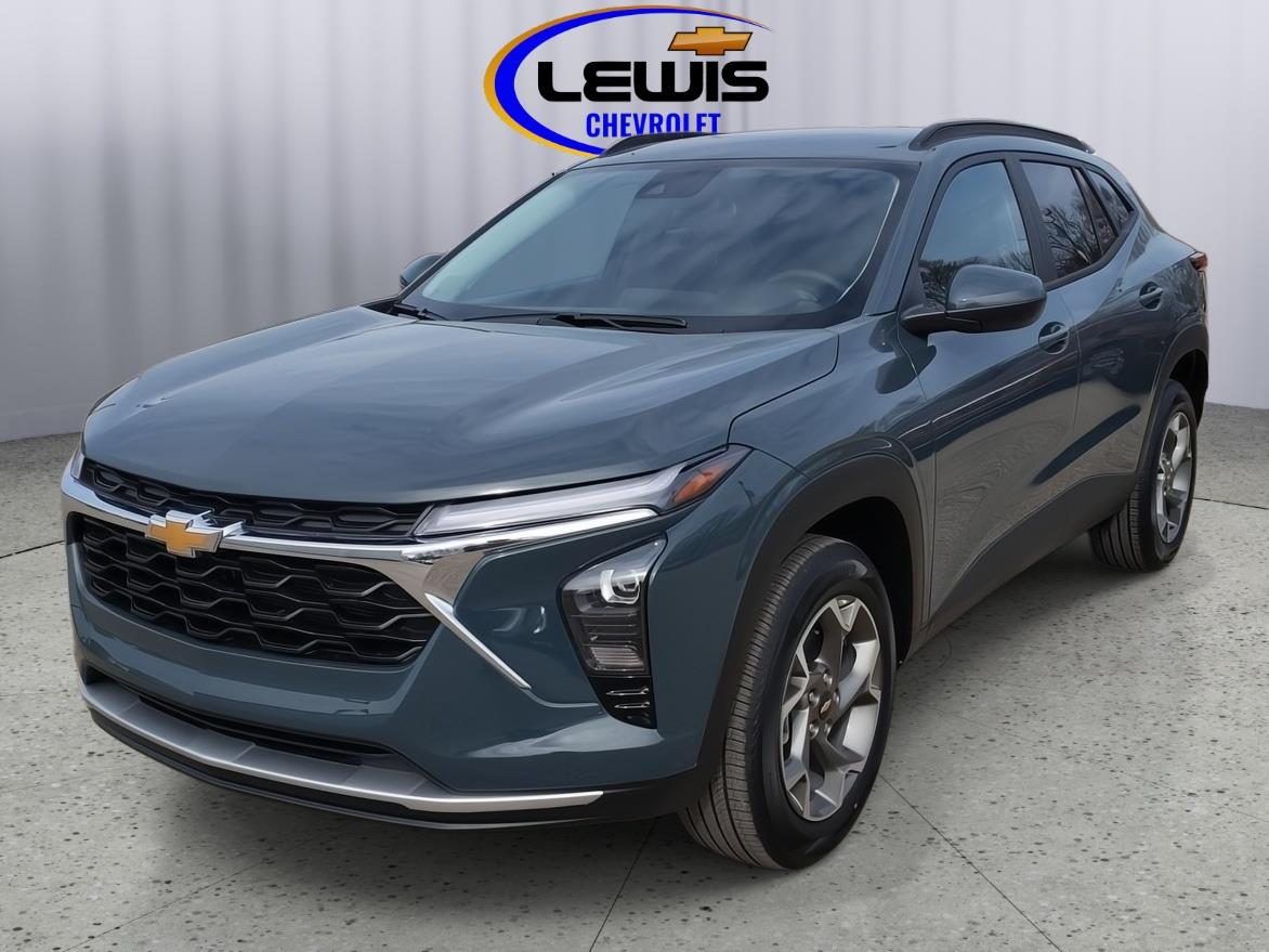 2026 Chevrolet Trax LT FWD