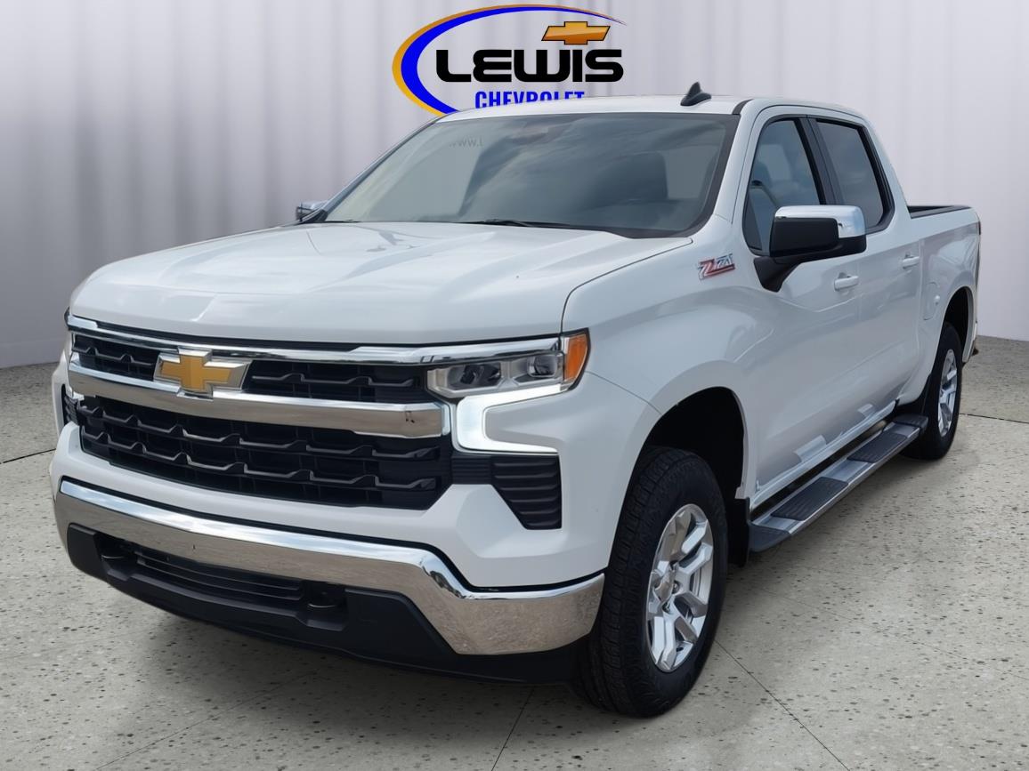 Summit White 2026 Chevrolet Silverado 1500 Pickup Truck Four-Wheel Drive Automatic