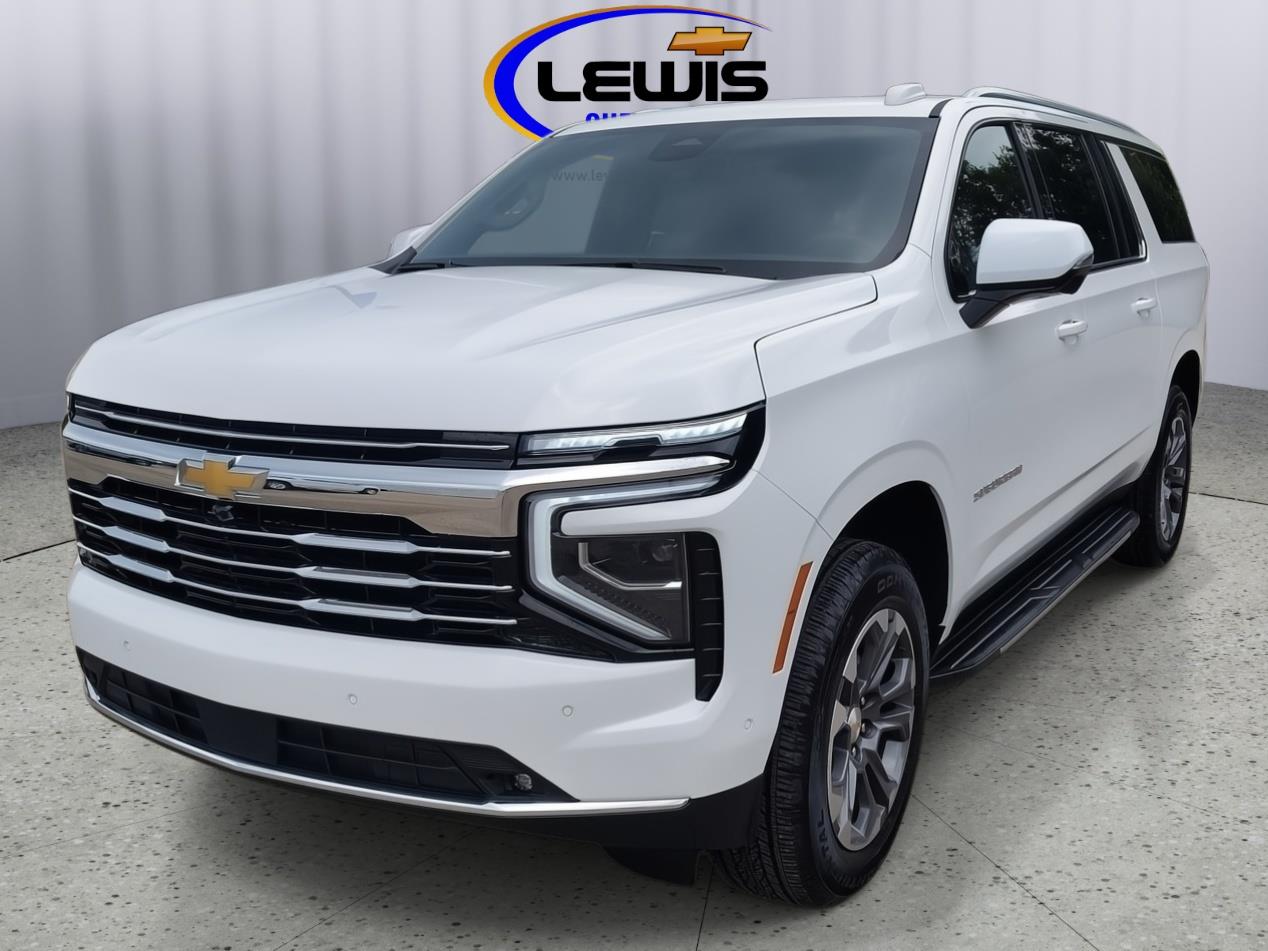 Summit White 2026 Chevrolet Suburban SUV / Crossover Four-Wheel Drive Automatic