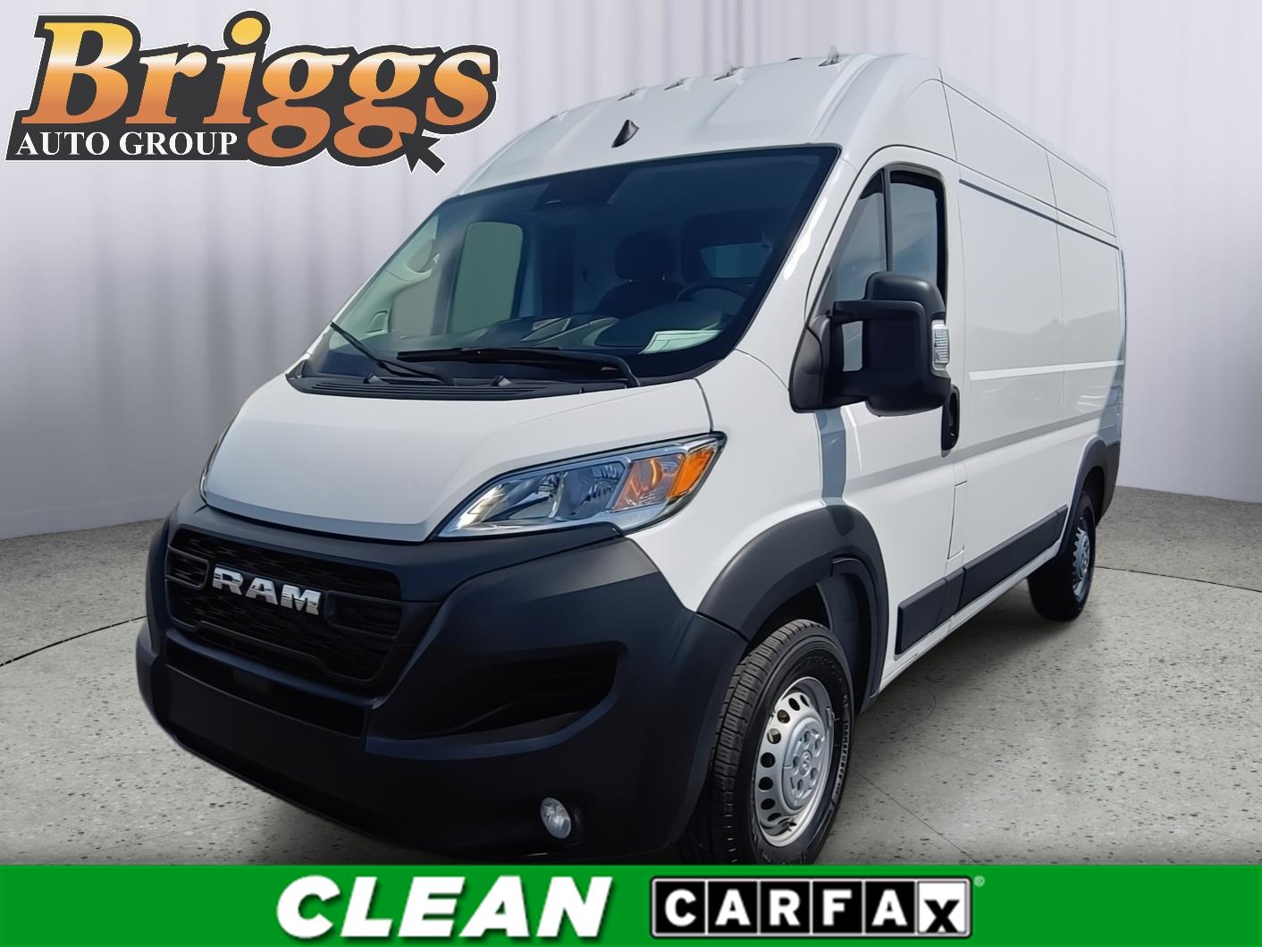 Bright White Clearcoat 2025 RAM ProMaster Van Front-Wheel Drive 9-Speed Automatic