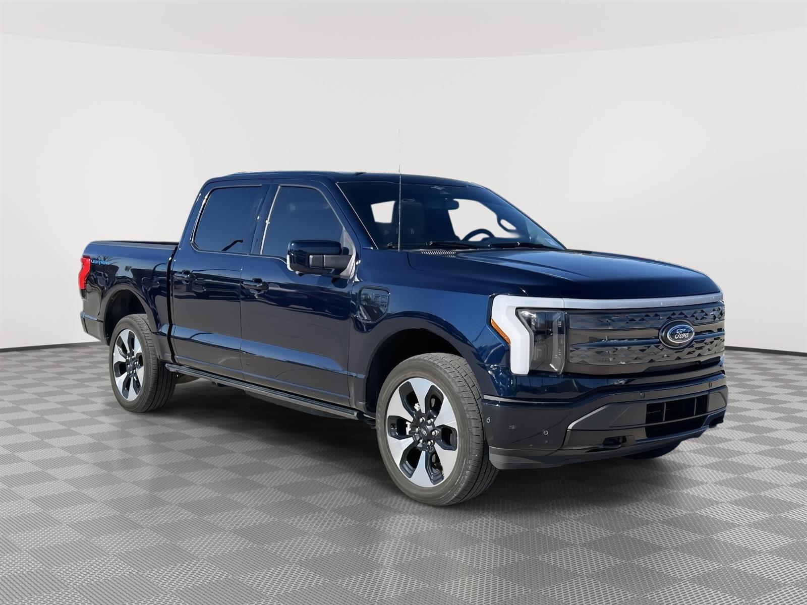 Used 2023 Ford F-150 Lightning Platinum Crew Cab Truck for sale in Lincoln NE