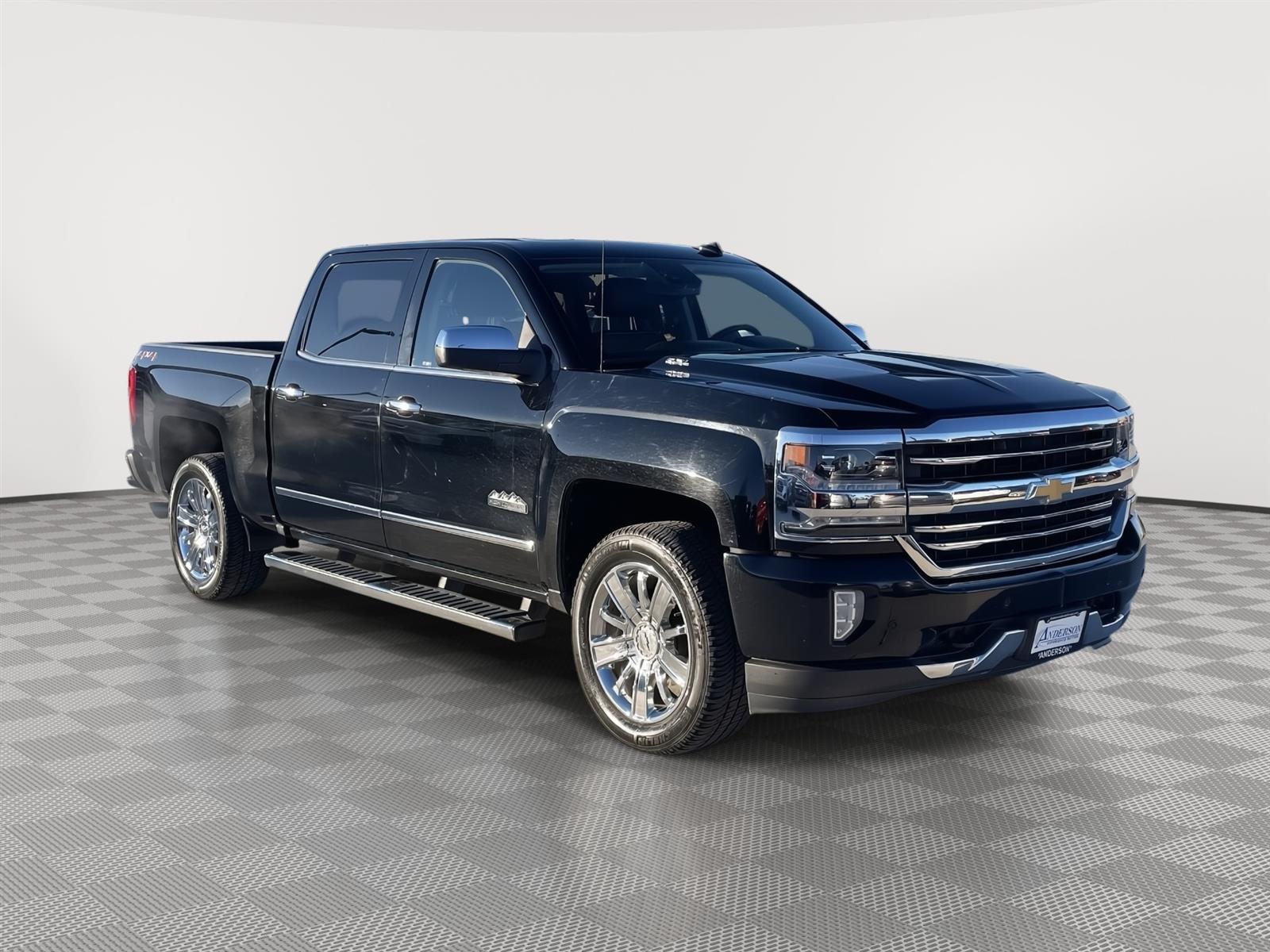 Used 2018 Chevrolet Silverado 1500 High Country Crew Cab Truck for sale in Lincoln NE