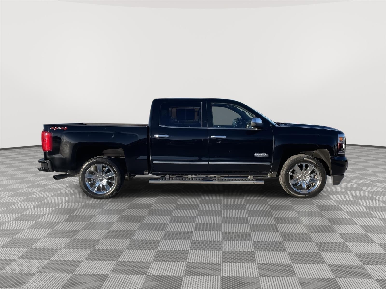 Used 2018 Chevrolet Silverado 1500 High Country Crew Cab Truck for sale in Lincoln NE