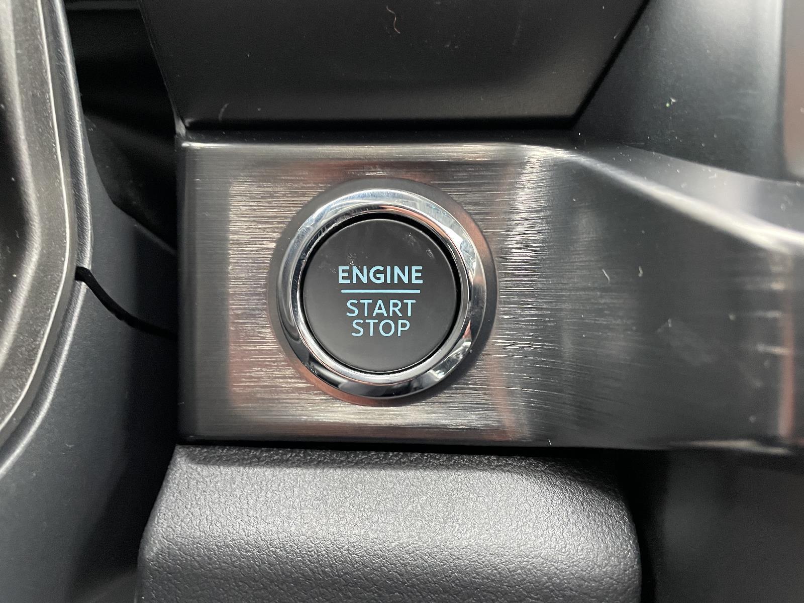 New 2025 Ford Super Duty F-250 SRW for sale in Lincoln NE