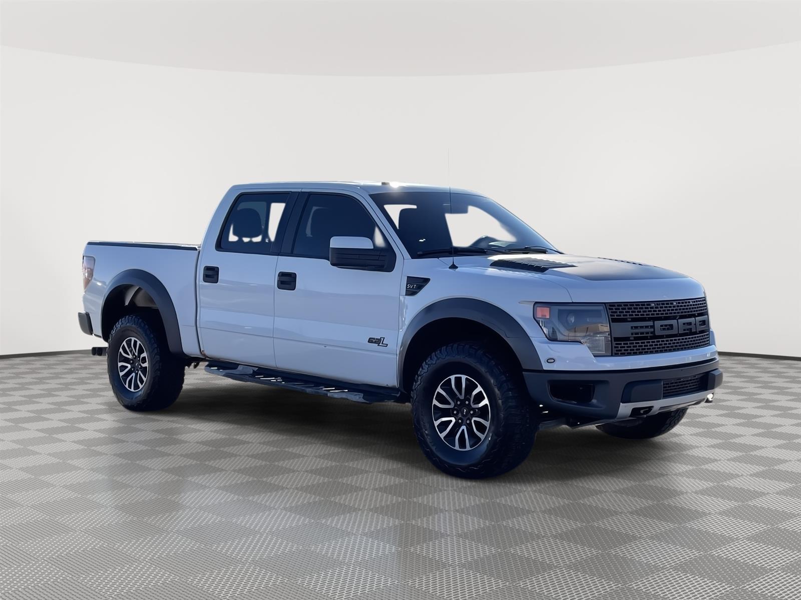 Used 2013 Ford F-150 SVT Raptor Crew Cab Truck for sale in Lincoln NE