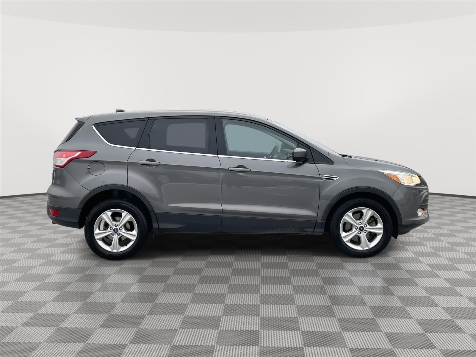 Used 2013 Ford Escape SE SUV for sale in Lincoln NE