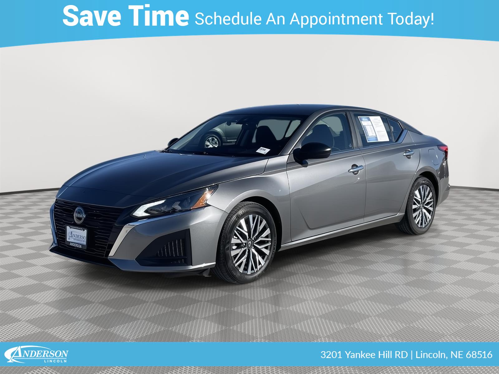 Used 2024 Nissan Altima 2.5 SV Sedan for sale in Lincoln NE