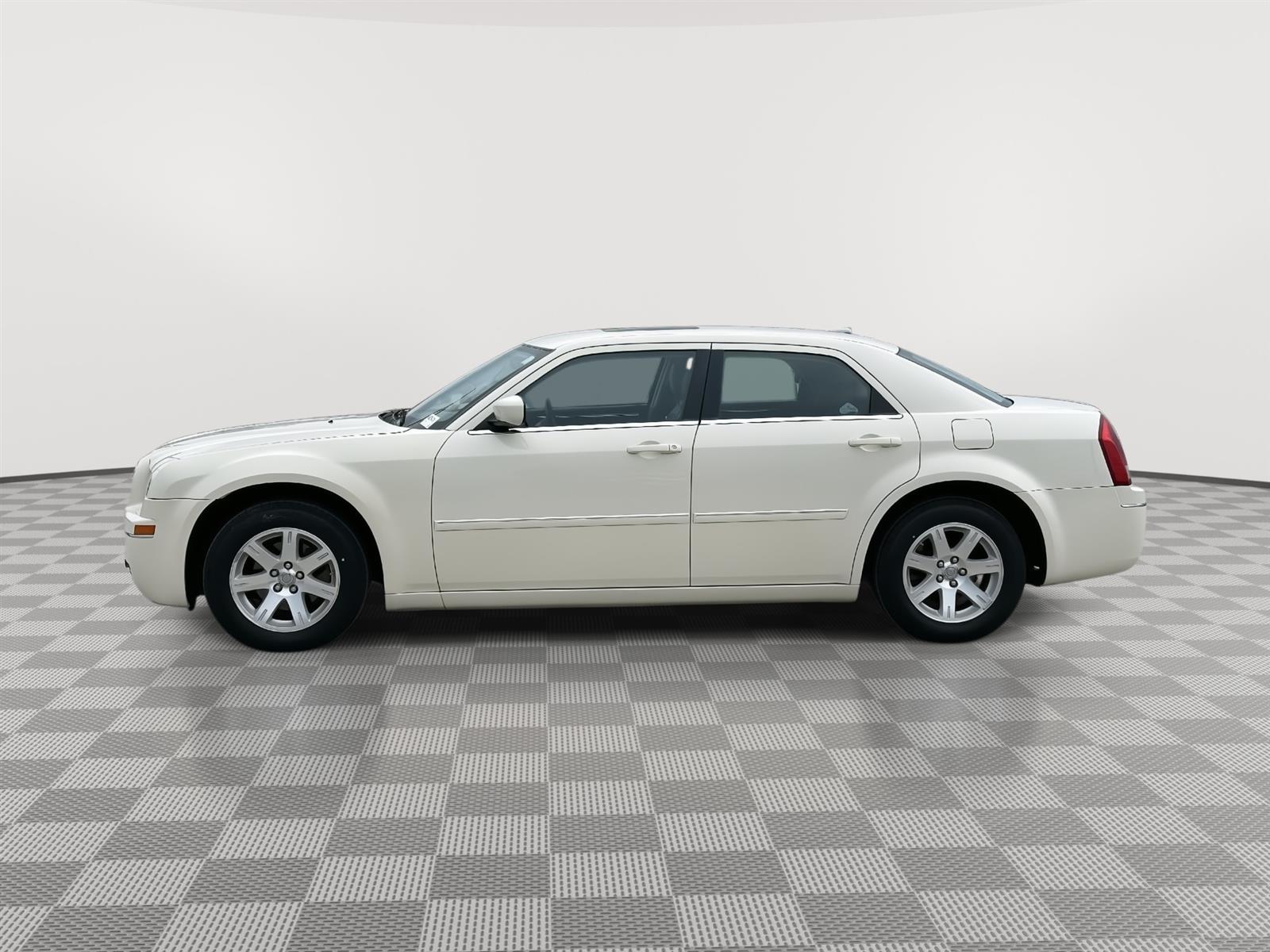 Used 2006 Chrysler 300 Touring Sedan for sale in Lincoln NE