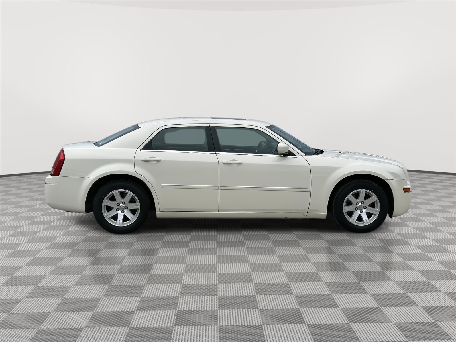 Used 2006 Chrysler 300 Touring Sedan for sale in Lincoln NE