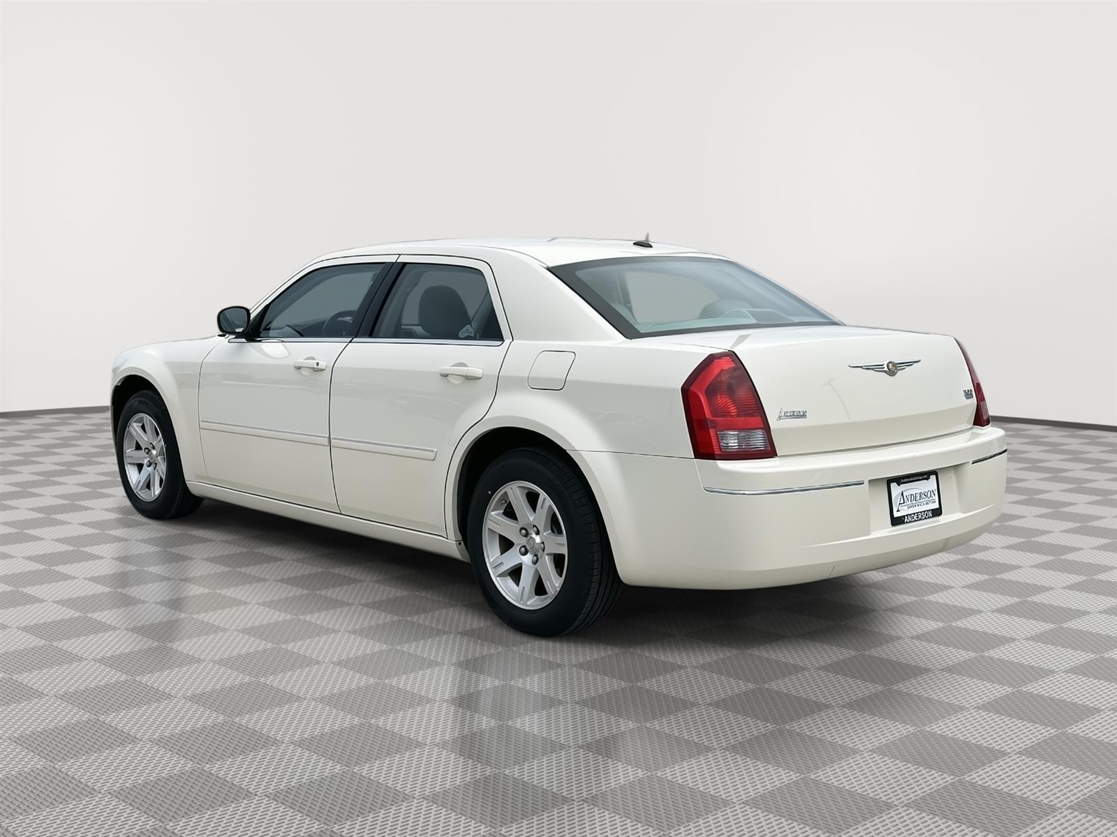 Used 2006 Chrysler 300 Touring Sedan for sale in Lincoln NE