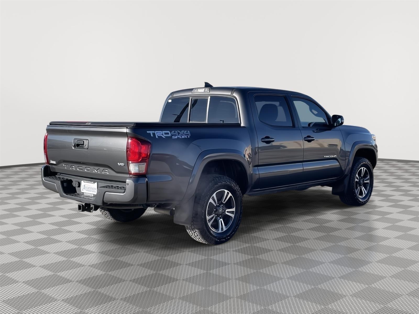 Used 2016 Toyota Tacoma TRD Sport Double Cab Truck for sale in Lincoln NE