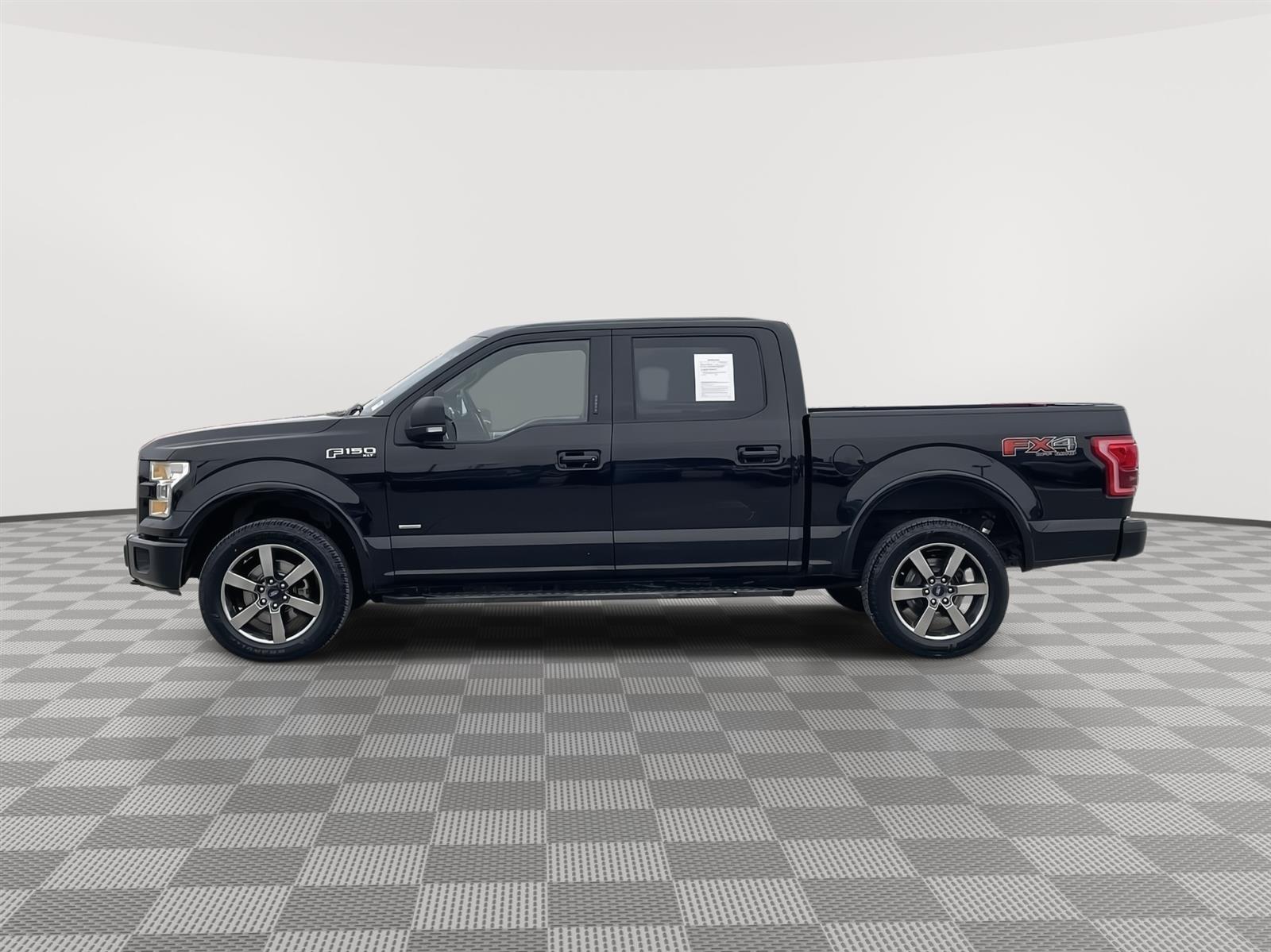 Used 2016 Ford F-150 XLT Crew Cab Truck for sale in Lincoln NE