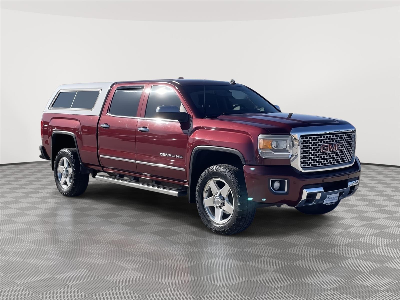 Used 2015 GMC Sierra 2500HD Denali Crew Cab Truck for sale in Lincoln NE