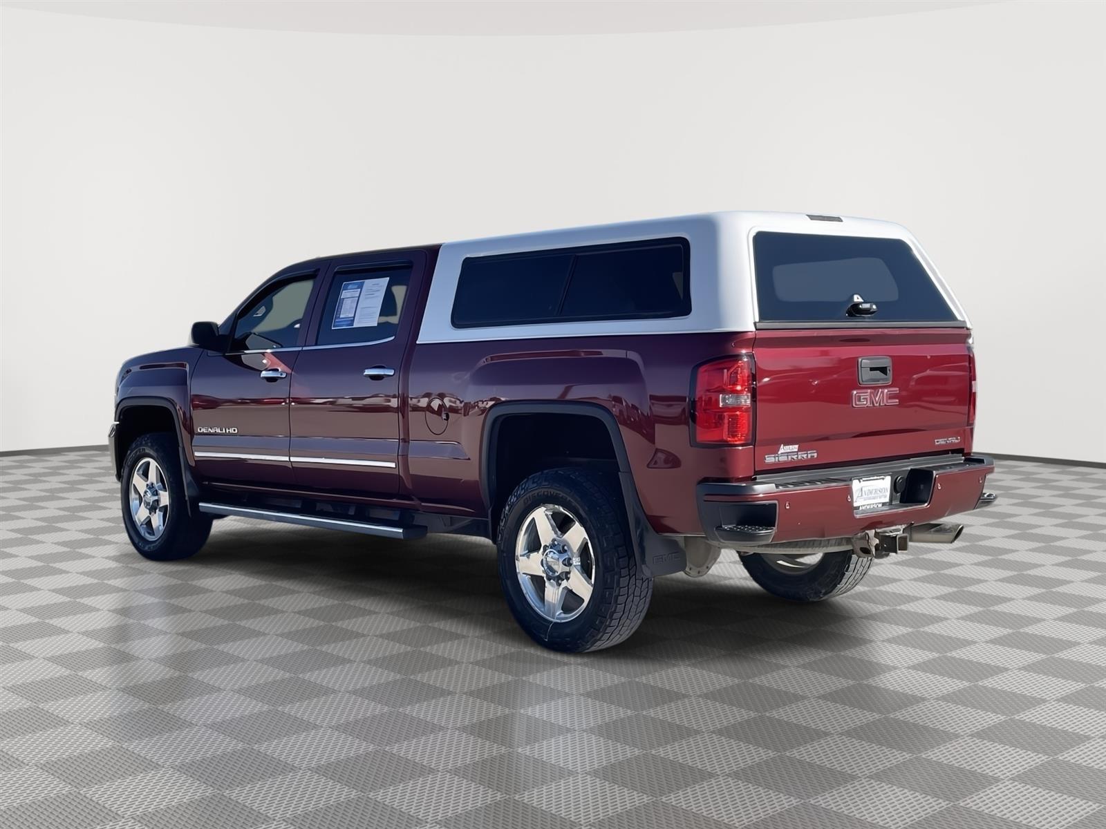 Used 2015 GMC Sierra 2500HD Denali Crew Cab Truck for sale in Lincoln NE