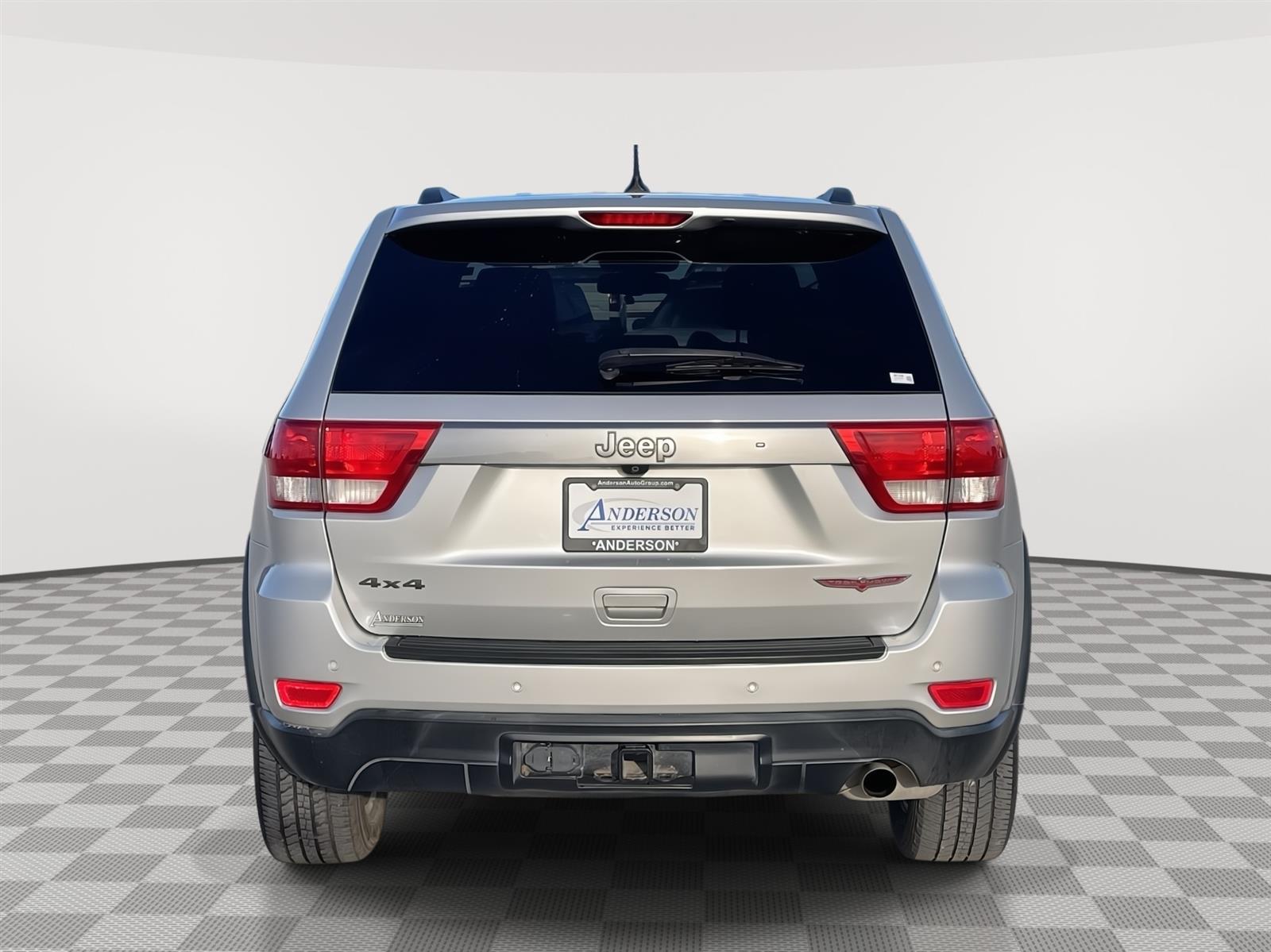 Used 2013 Jeep Grand Cherokee Laredo Trailhawk SUV for sale in Lincoln NE