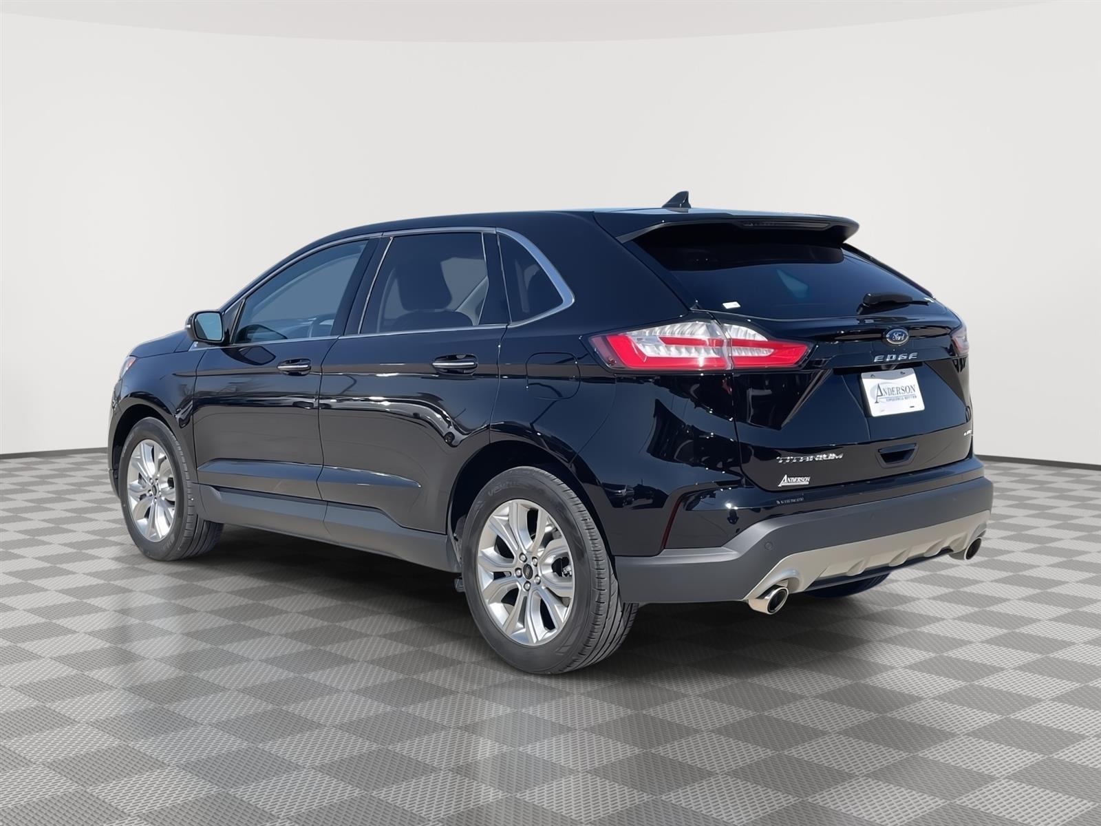 Used 2024 Ford Edge Titanium SUV for sale in Lincoln NE