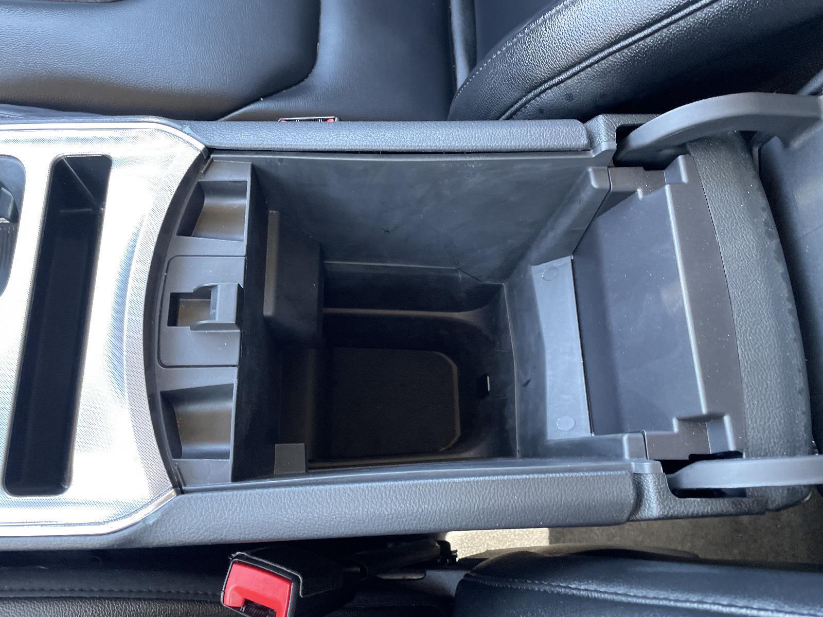 Used 2024 Ford Edge Titanium SUV for sale in Lincoln NE