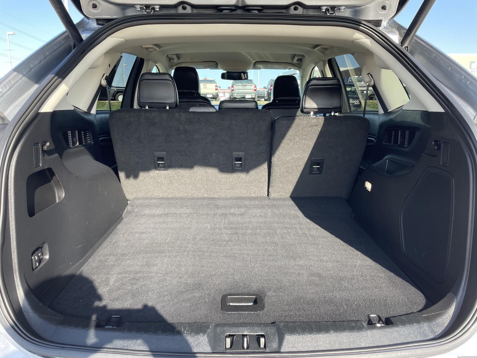 Used 2023 Ford Edge Titanium SUV for sale in Lincoln NE