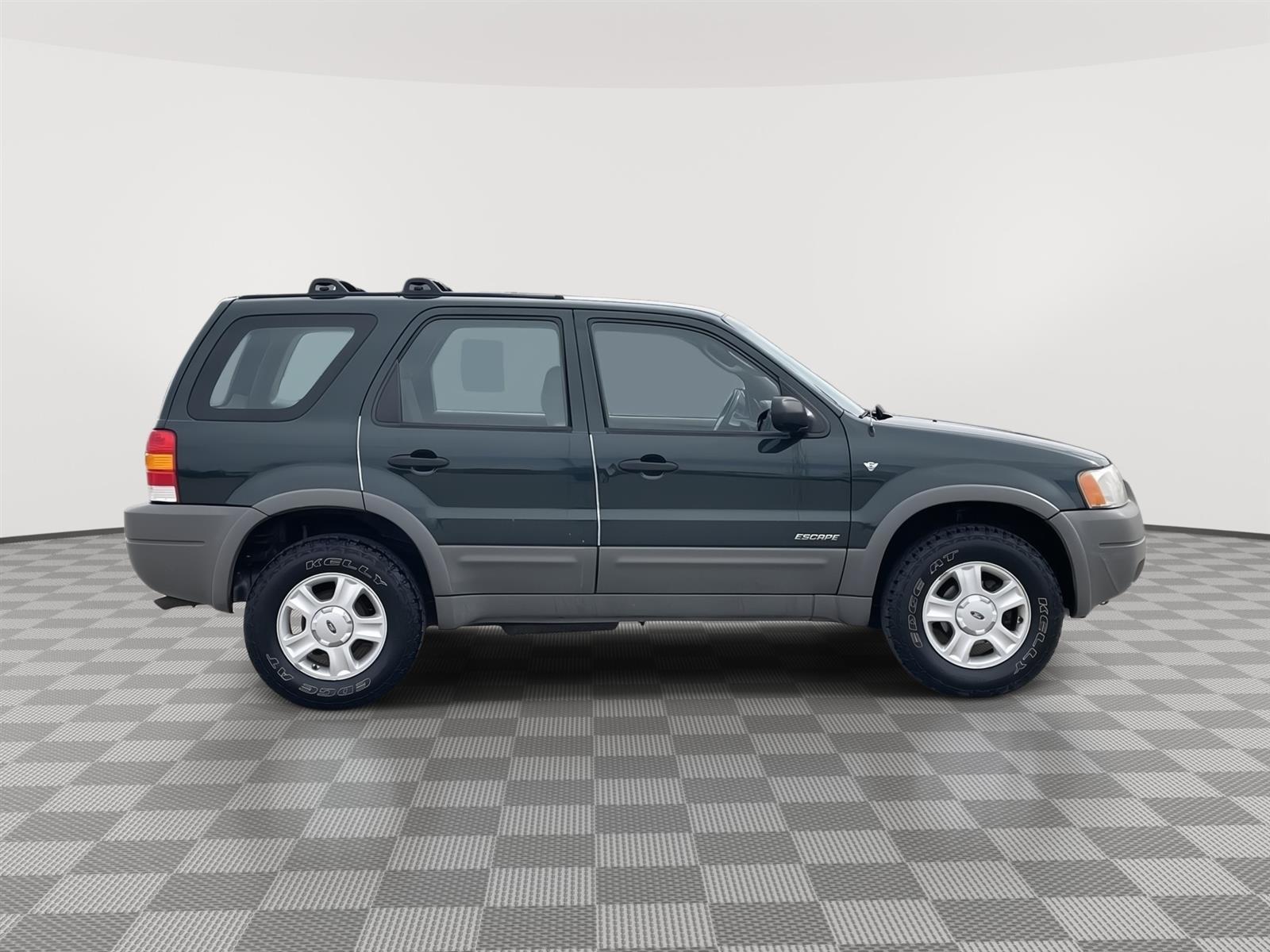 Used 2001 Ford Escape XLT 4 door for sale in Lincoln NE