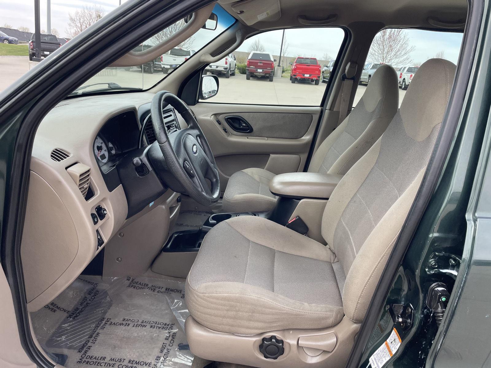 Used 2001 Ford Escape XLT 4 door for sale in Lincoln NE