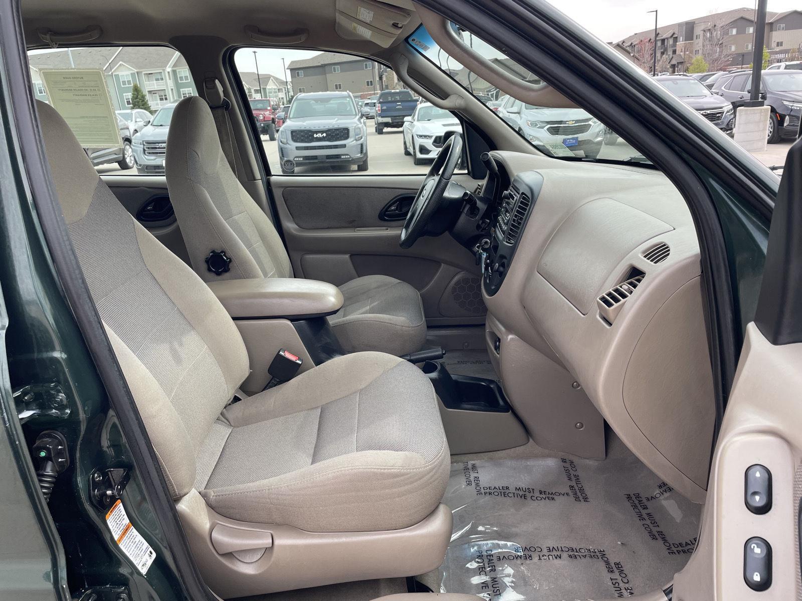Used 2001 Ford Escape XLT 4 door for sale in Lincoln NE