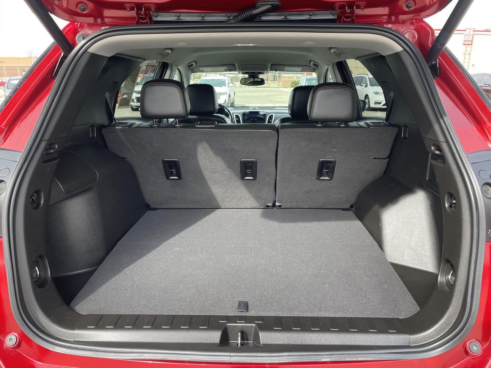 Used 2022 Chevrolet Equinox Premier SUV for sale in Lincoln NE