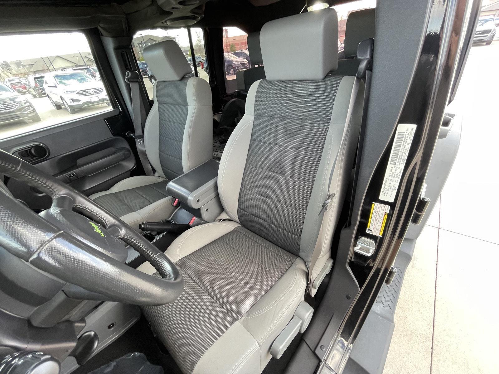 Used 2007 Jeep Wrangler Unlimited X 4 door for sale in Lincoln NE