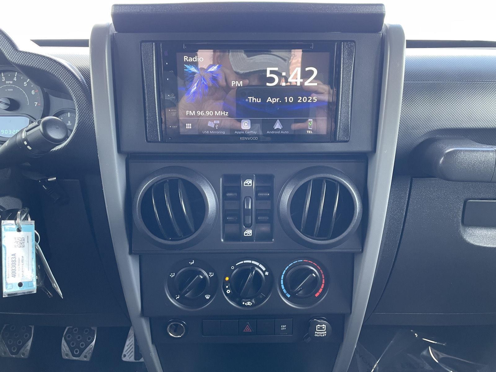 Used 2007 Jeep Wrangler Unlimited X 4 door for sale in Lincoln NE