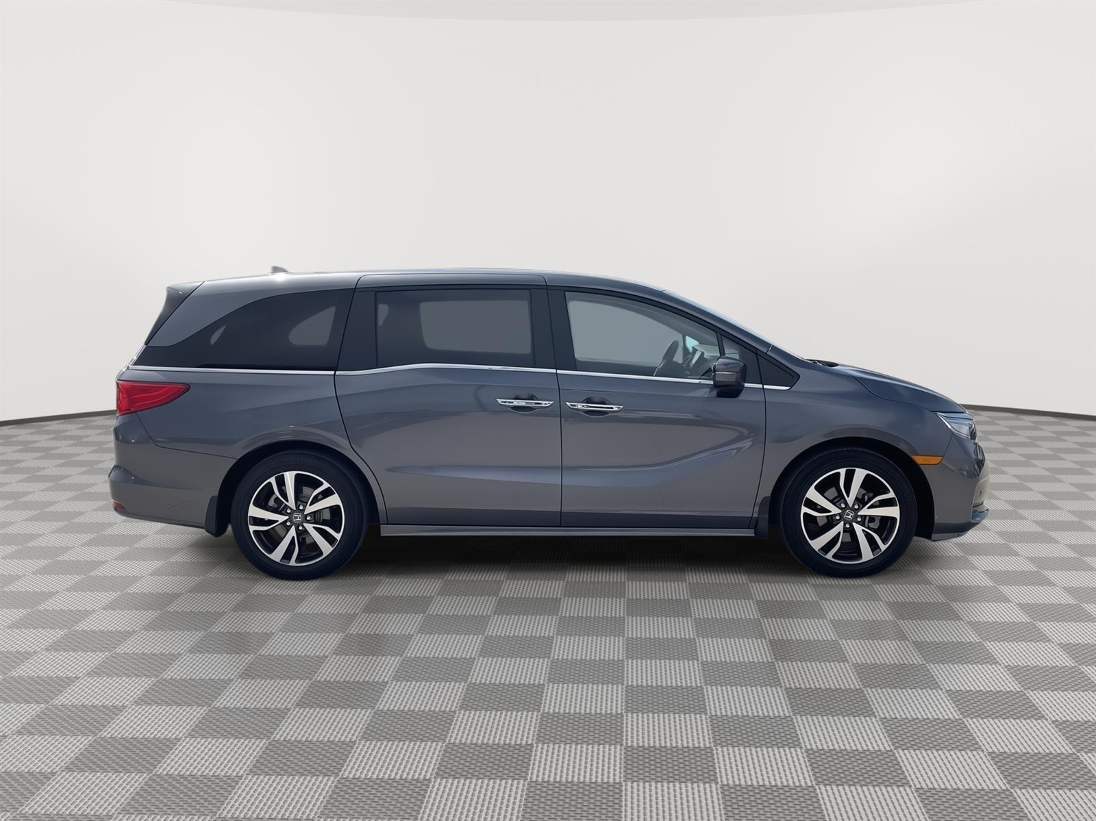 Used 2024 Honda Odyssey Touring Minivans for sale in Lincoln NE