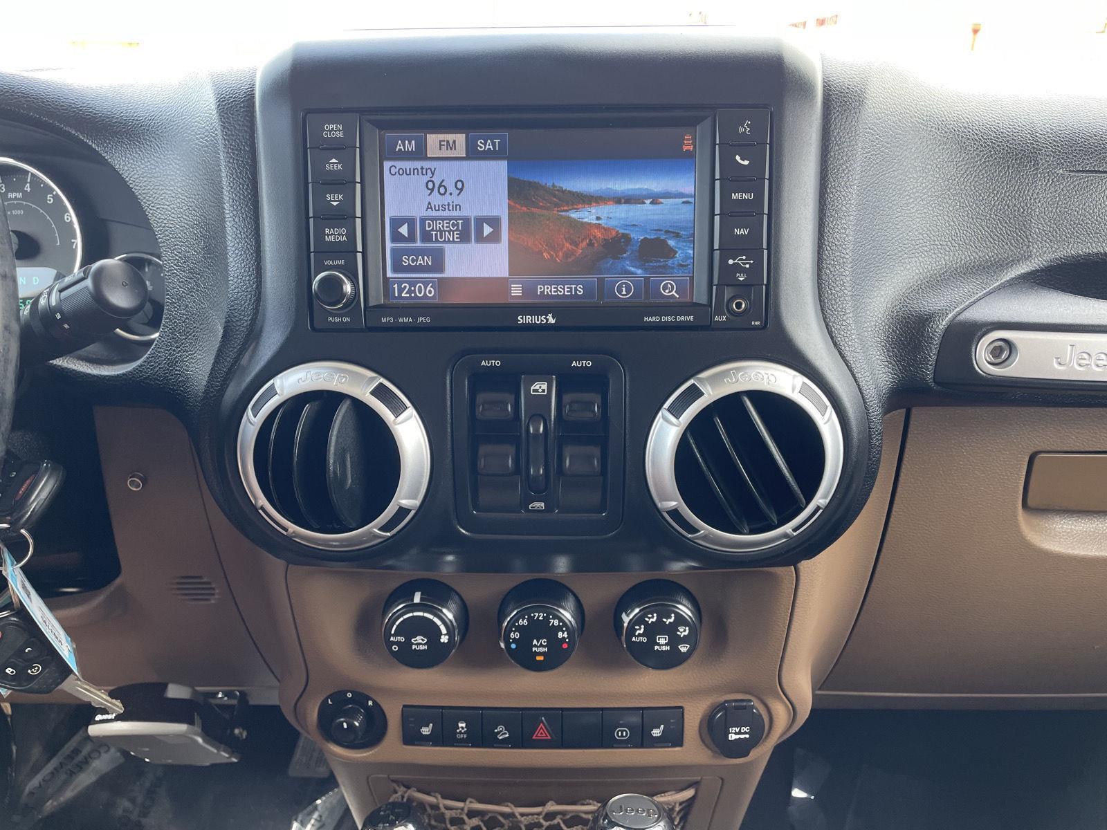 Used 2012 Jeep Wrangler Unlimited Sahara 4 door for sale in Lincoln NE
