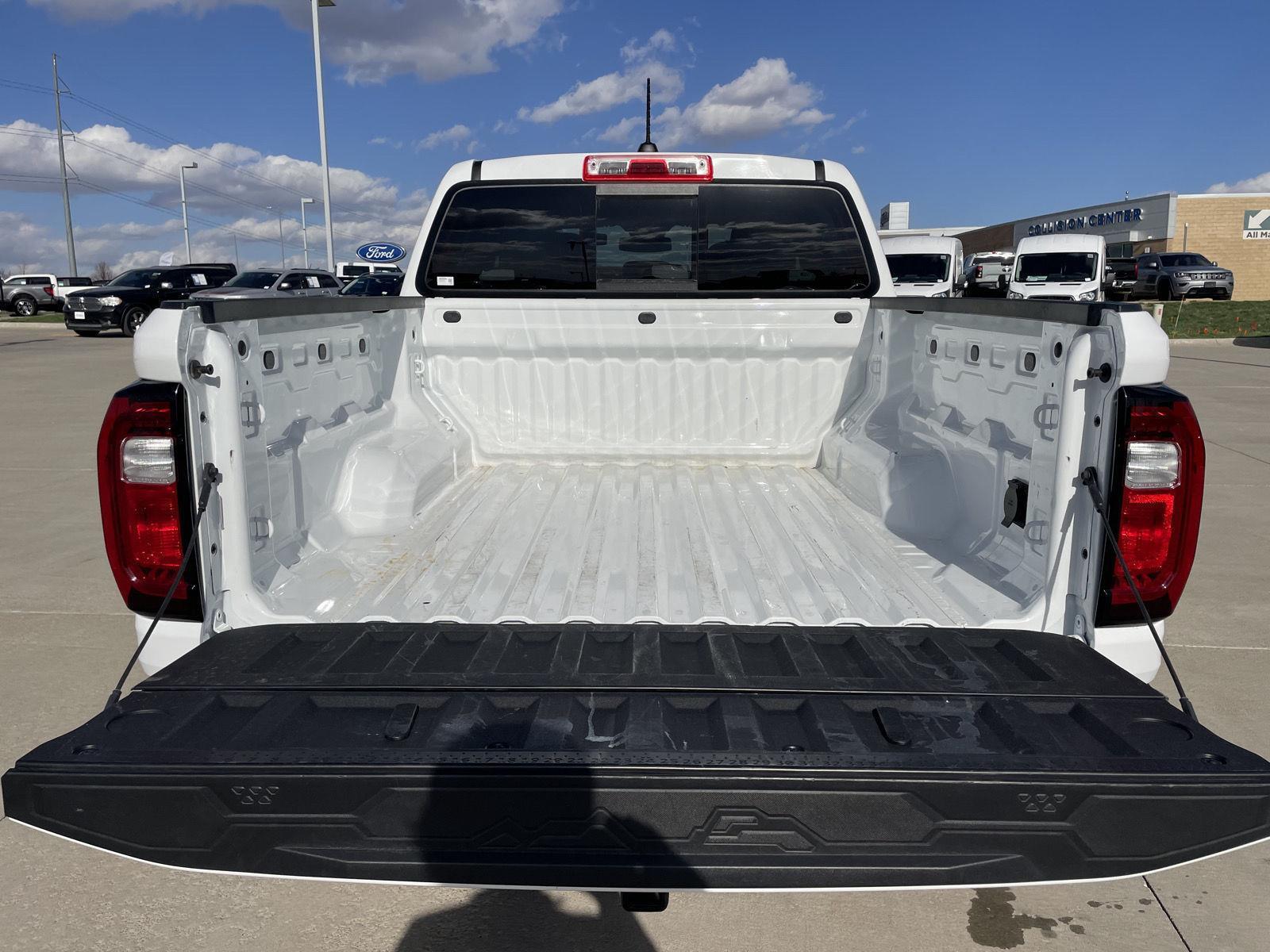Used 2023 GMC Canyon 4WD AT4 Crew Cab Truck for sale in Lincoln NE