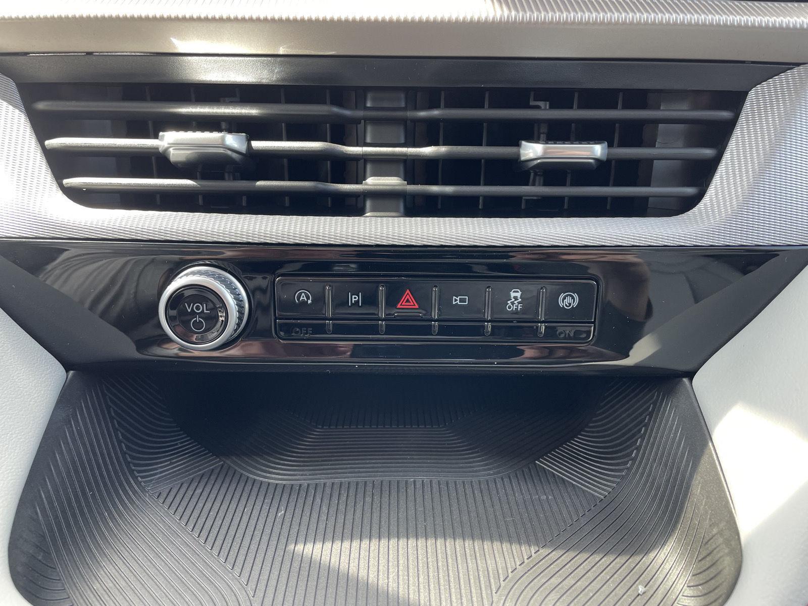 New 2025 Ford Explorer Active SUV for sale in Lincoln NE