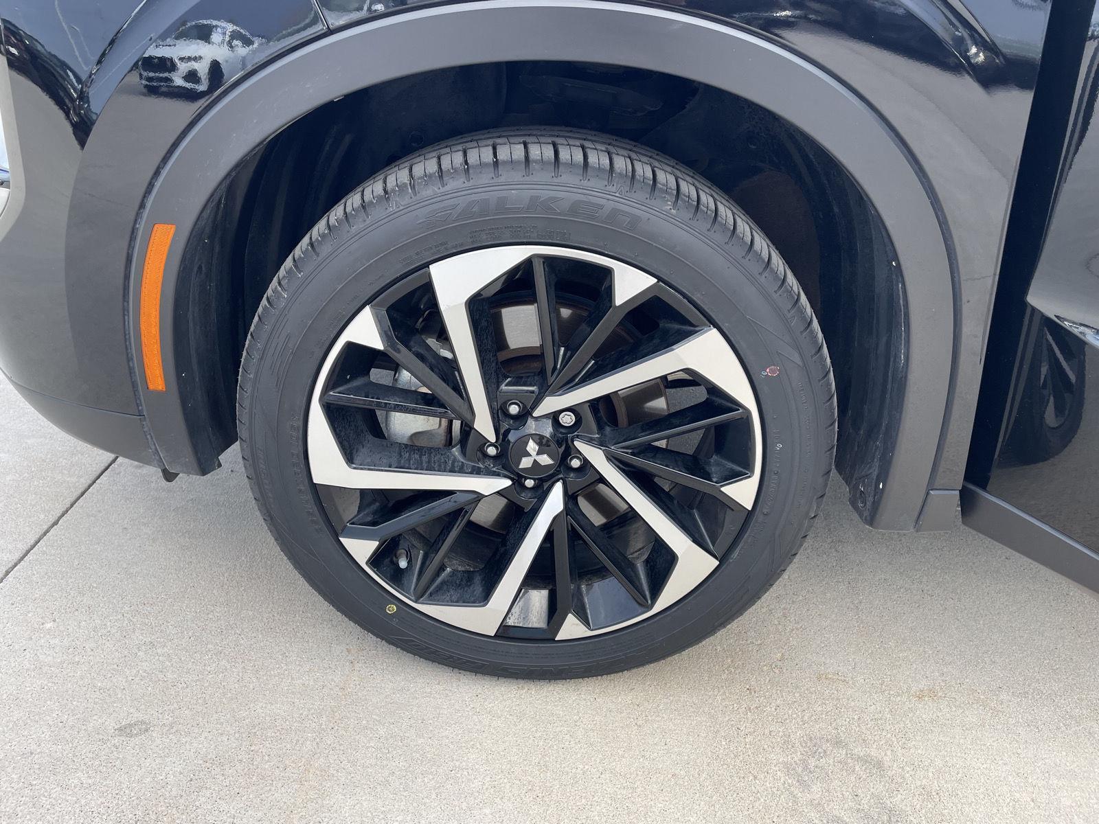 Used 2022 Mitsubishi Outlander SE SUV for sale in Lincoln NE