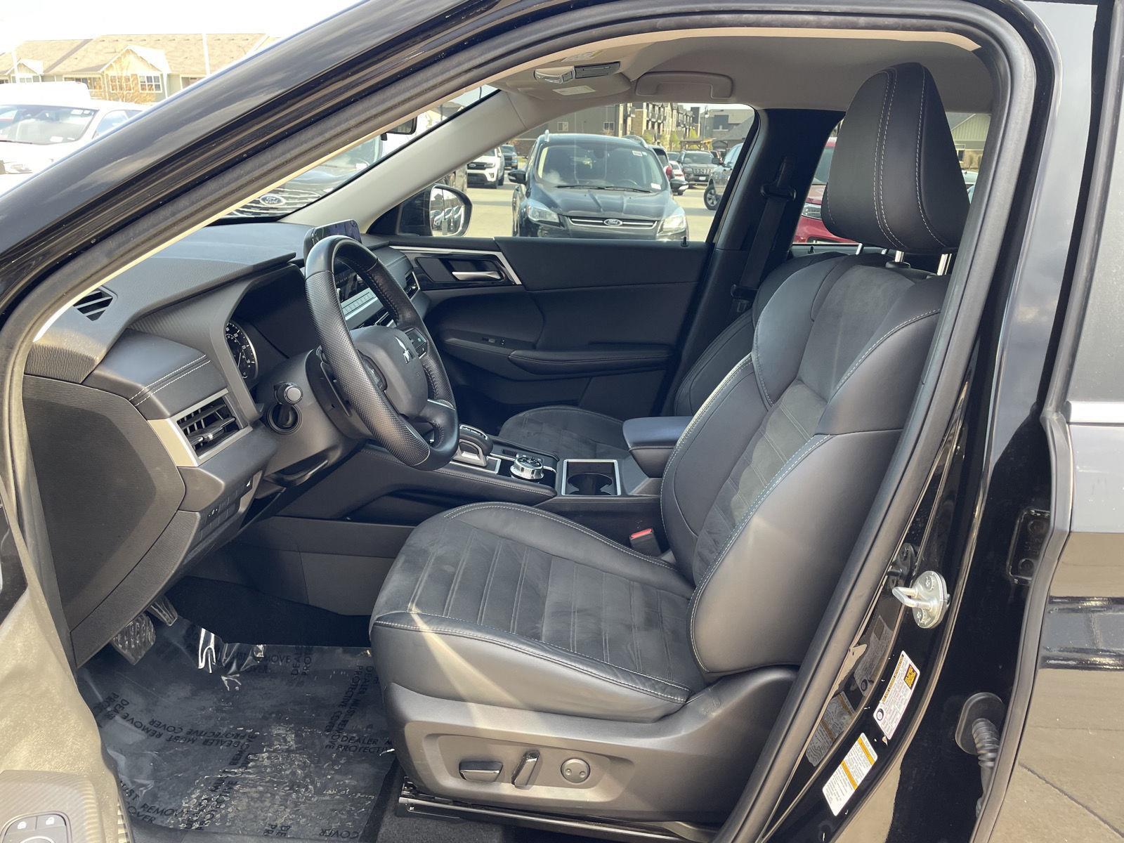 Used 2022 Mitsubishi Outlander SE SUV for sale in Lincoln NE