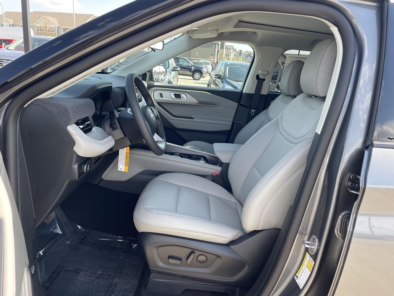 New 2025 Ford Explorer Active SUV for sale in Lincoln NE