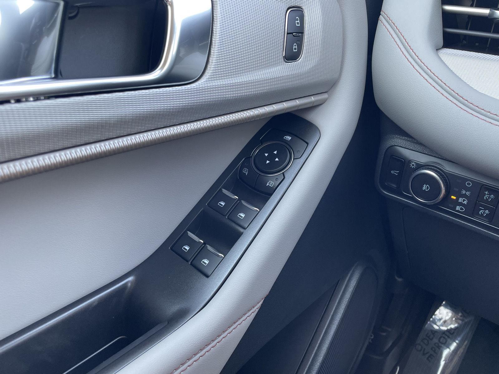 New 2025 Ford Explorer Active SUV for sale in Lincoln NE