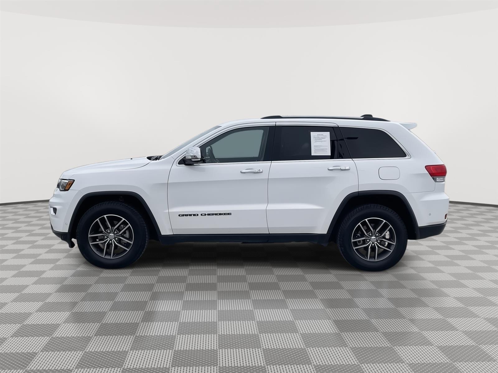 Used 2018 Jeep Grand Cherokee Limited SUV for sale in Lincoln NE