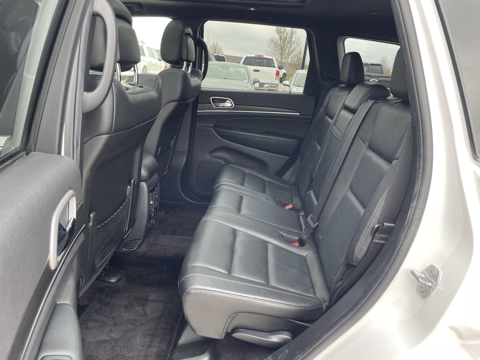 Used 2018 Jeep Grand Cherokee Limited SUV for sale in Lincoln NE