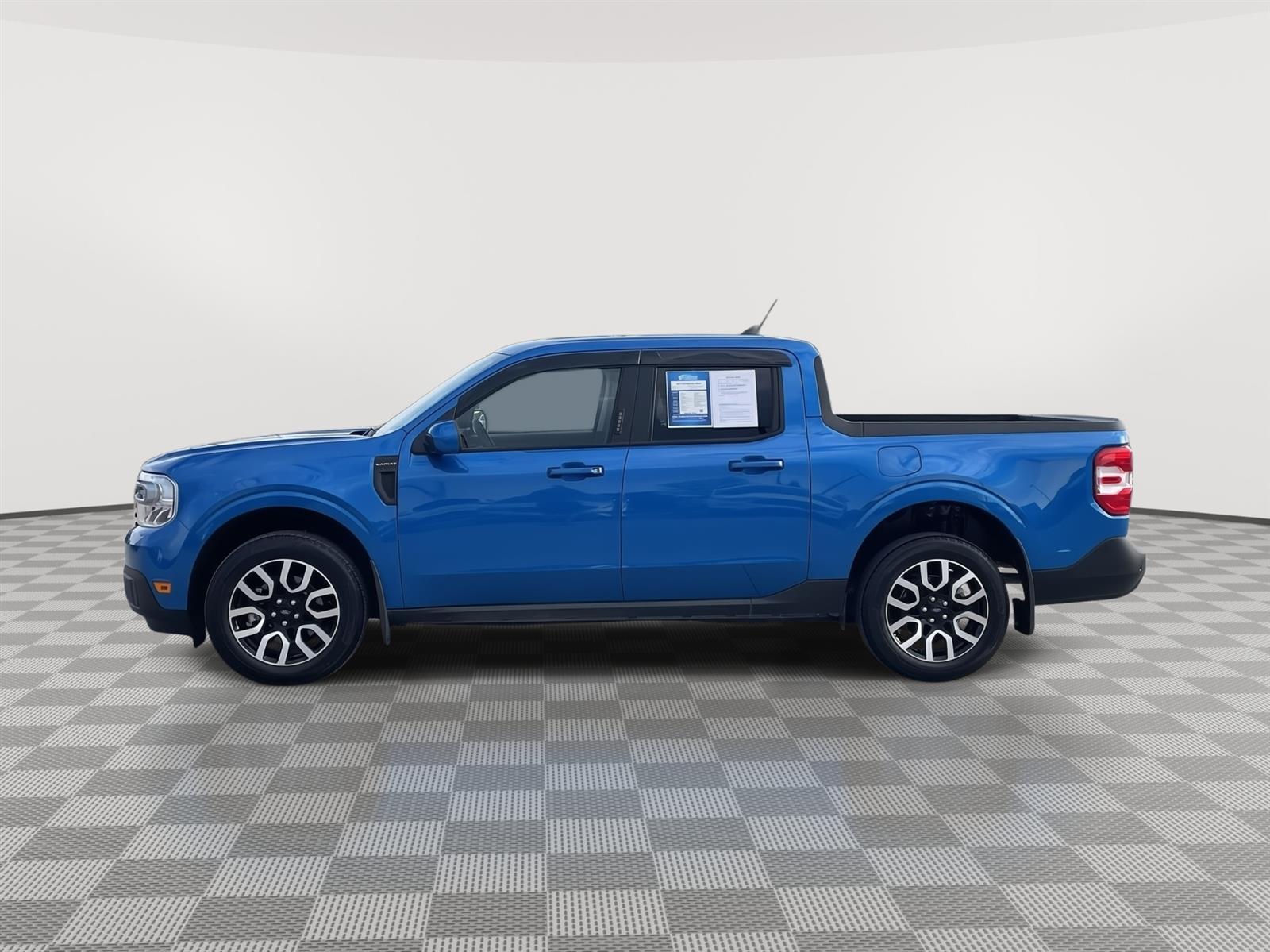 Used 2022 Ford Maverick Lariat Crew Cab Truck for sale in Lincoln NE