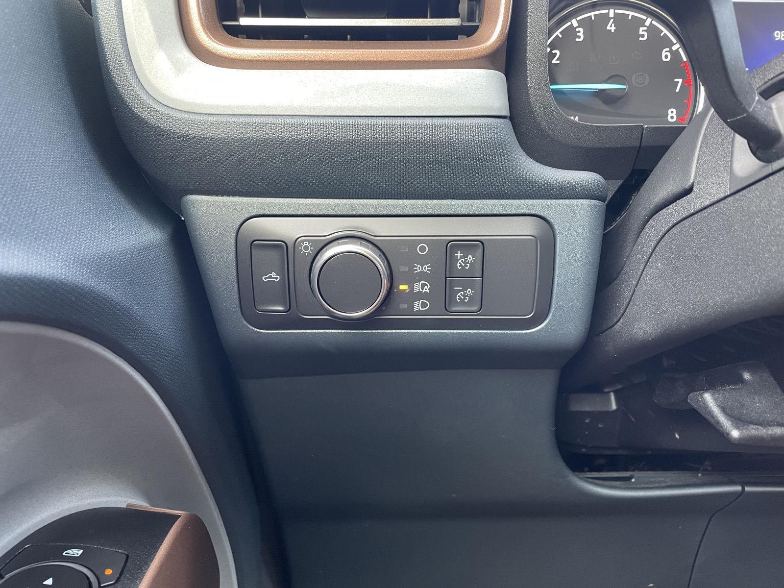 Used 2022 Ford Maverick Lariat Crew Cab Truck for sale in Lincoln NE