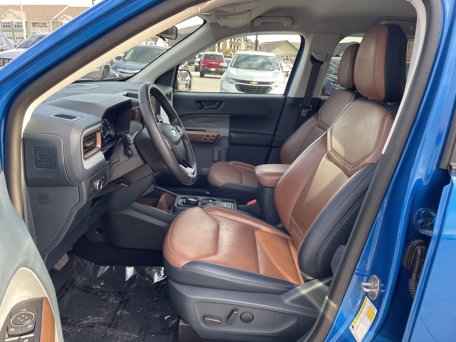 Used 2022 Ford Maverick Lariat Crew Cab Truck for sale in Lincoln NE