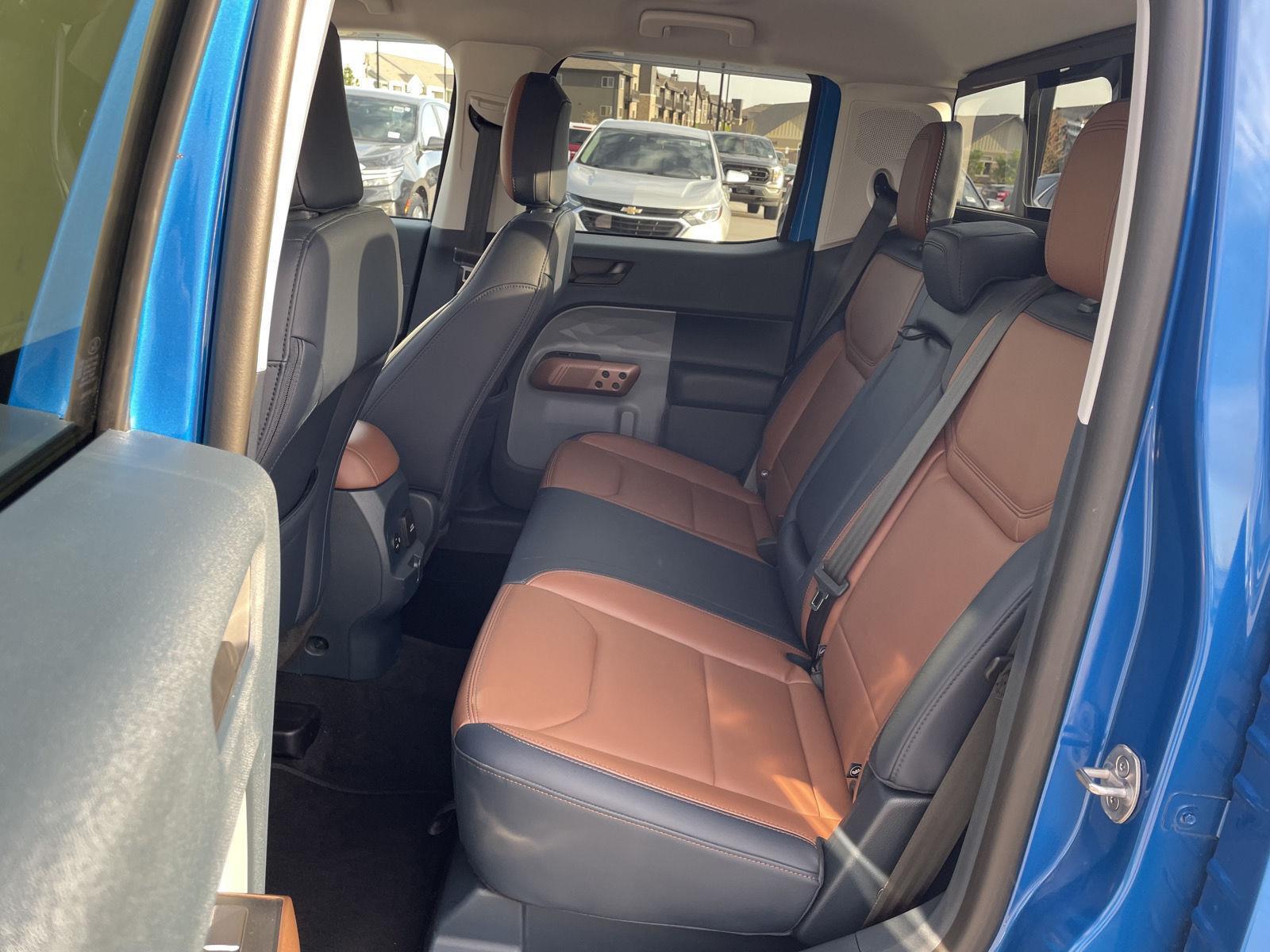 Used 2022 Ford Maverick Lariat Crew Cab Truck for sale in Lincoln NE