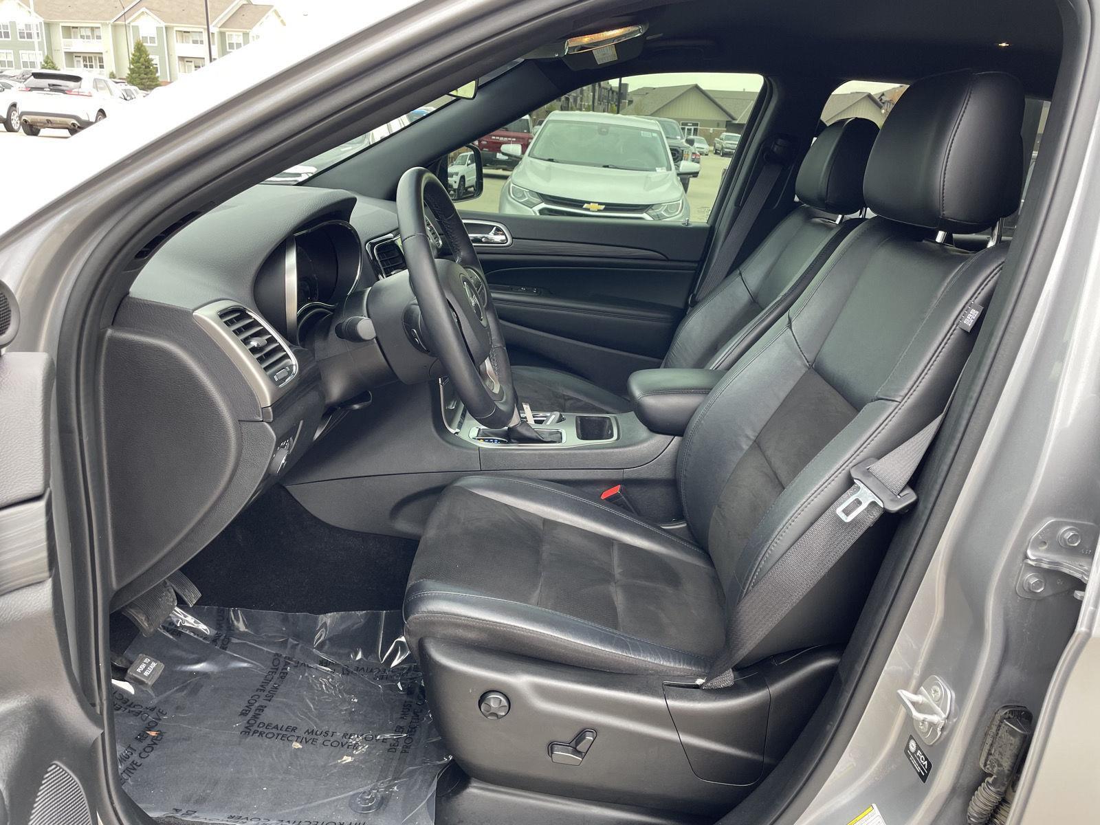 Used 2021 Jeep Grand Cherokee Laredo X SUV for sale in Lincoln NE