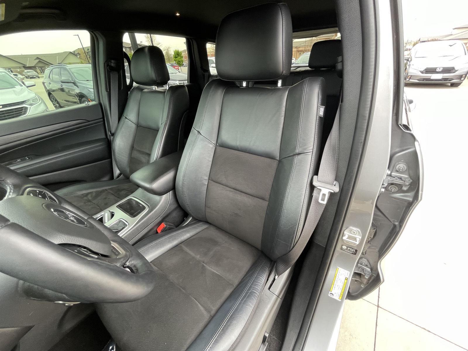 Used 2021 Jeep Grand Cherokee Laredo X SUV for sale in Lincoln NE