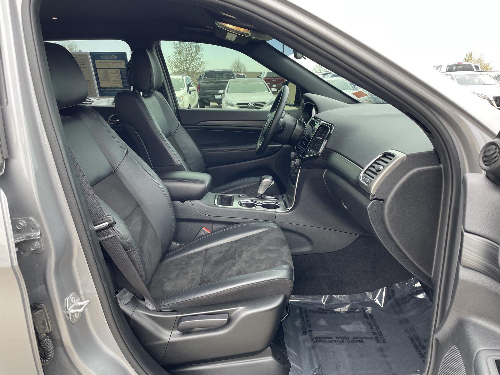 Used 2021 Jeep Grand Cherokee Laredo X SUV for sale in Lincoln NE