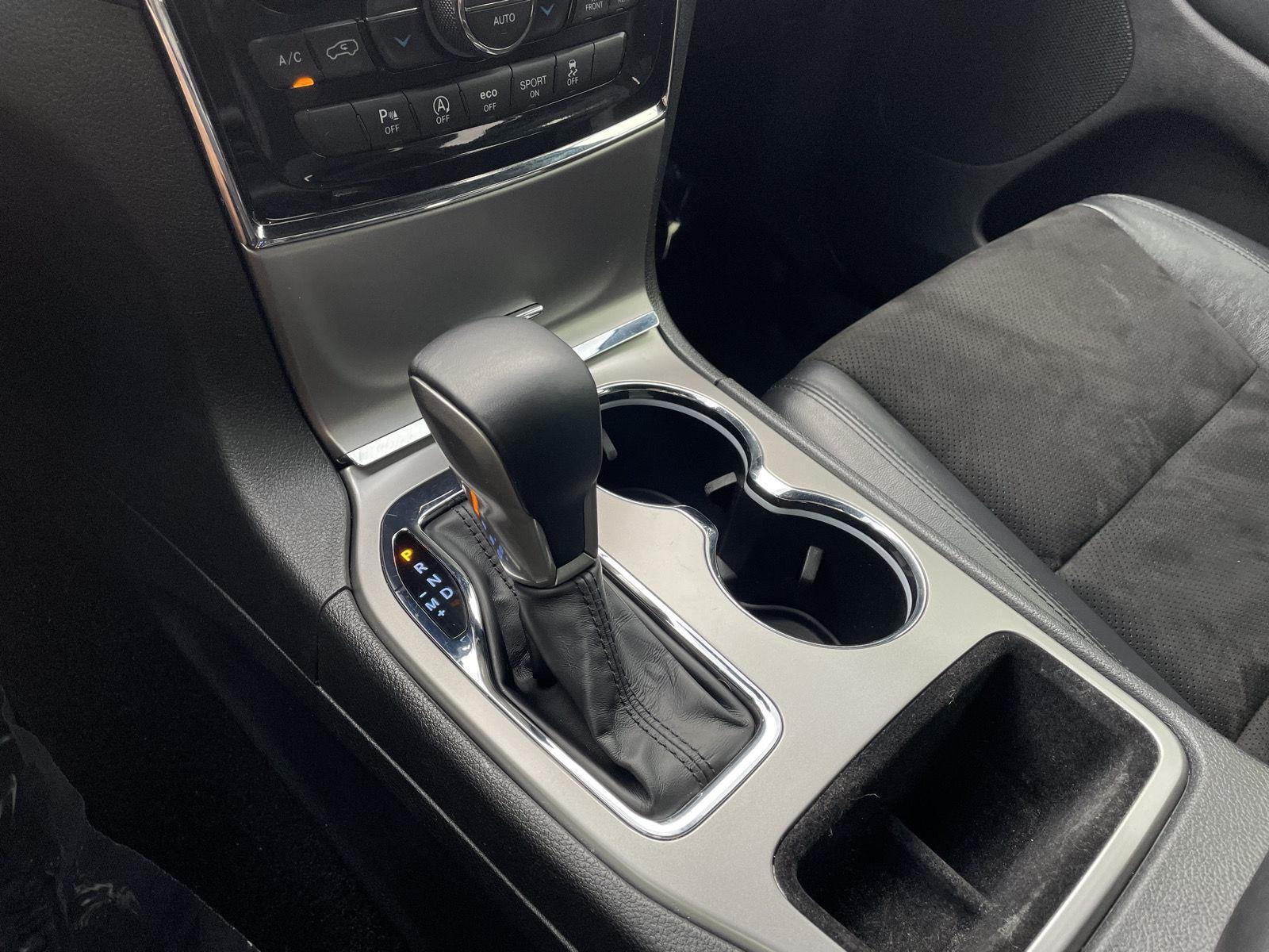Used 2021 Jeep Grand Cherokee Laredo X SUV for sale in Lincoln NE