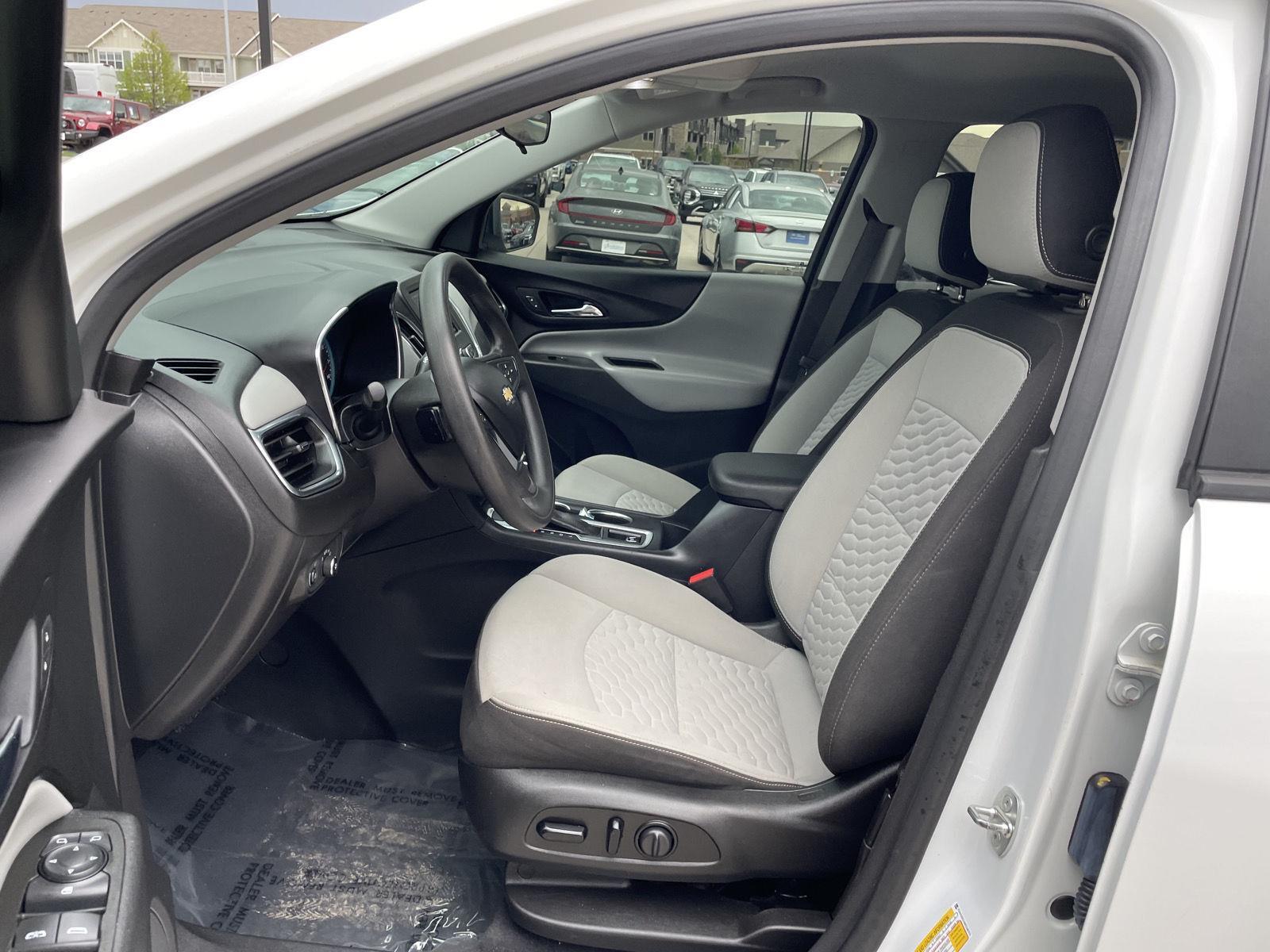Used 2021 Chevrolet Equinox LS SUV for sale in Lincoln NE